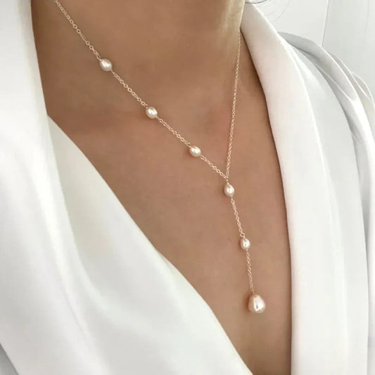 necklace-vintage-pearl-charms